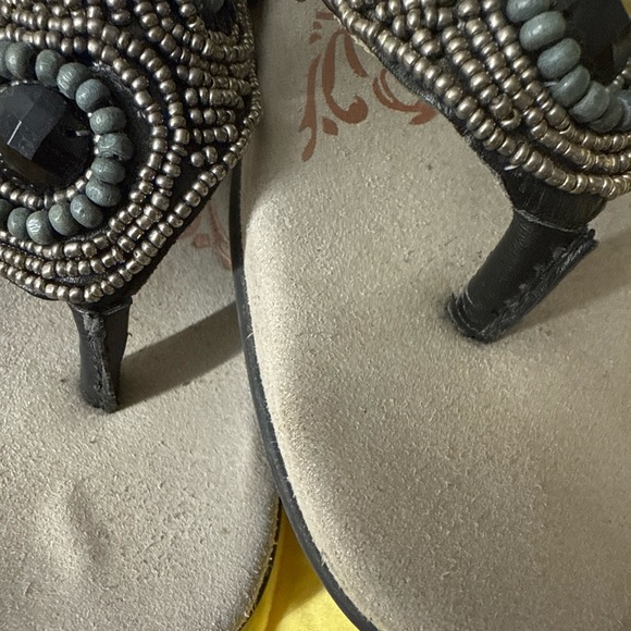 Aetrex Women's Brittany Beaded Comfort Thong Sandal  Size 8 - Picture 9 of 9